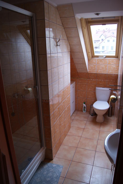 Apartamento Domowe Zacisze Ustka Habitación foto